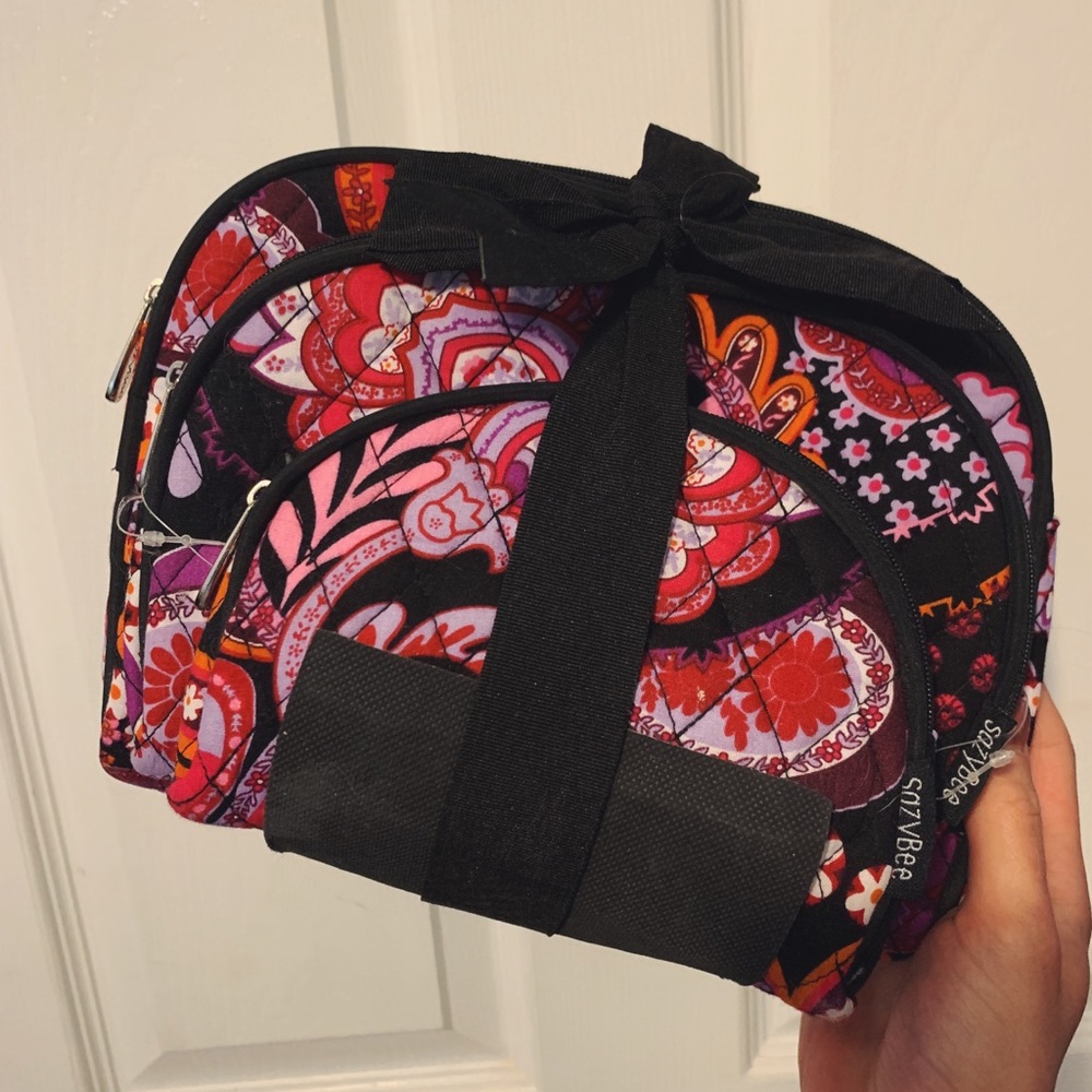 brand new pack of 3 makeup bags